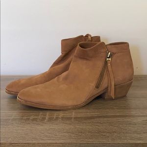 Sam Eldeman Packer Booties SZ 9
